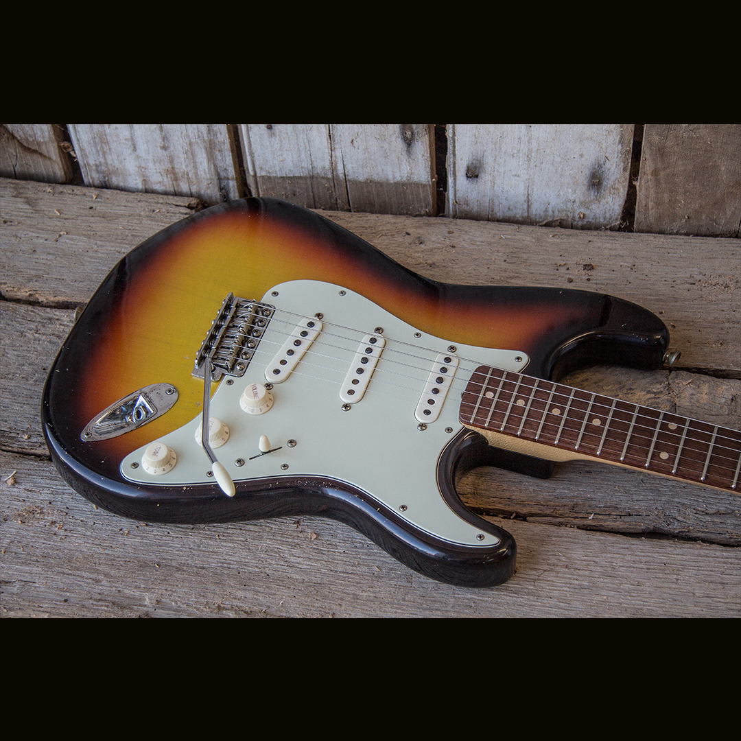 S-Style / "3 Tone Sunburst / Target Burst"/ Light Aging/ 6 lbs. 15 oz.