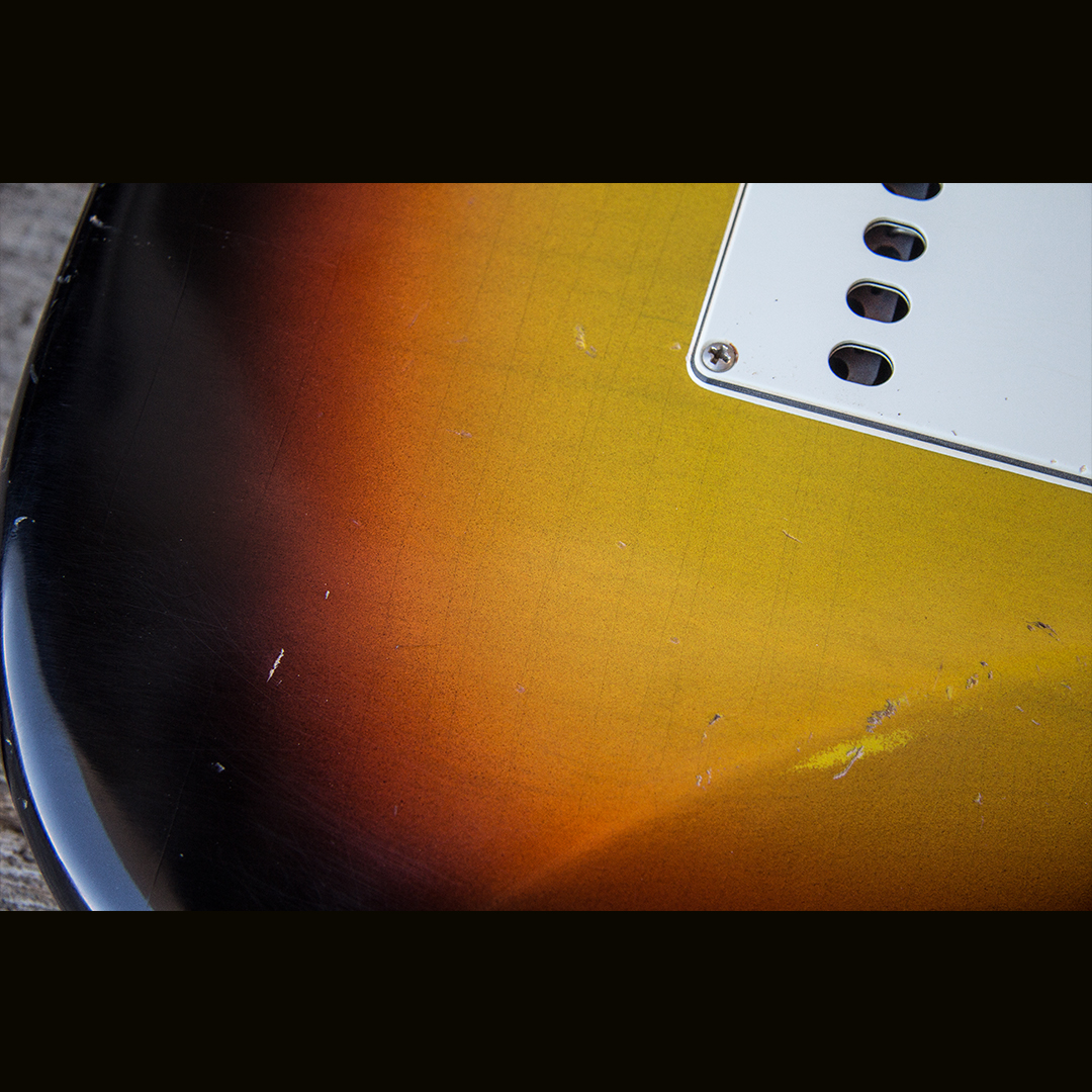 S-Style / "3 Tone Sunburst / Target Burst"/ Light Aging/ 6 lbs. 15 oz. - Image 7